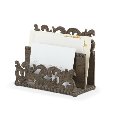 Acanthus Scroll Letter Hol