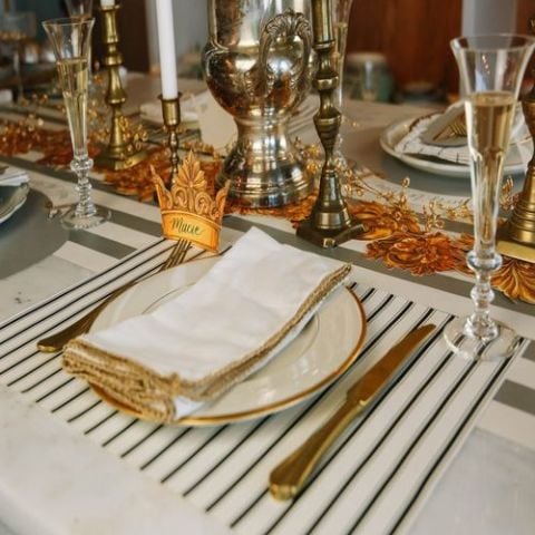 Crown Place Card - pack of 12